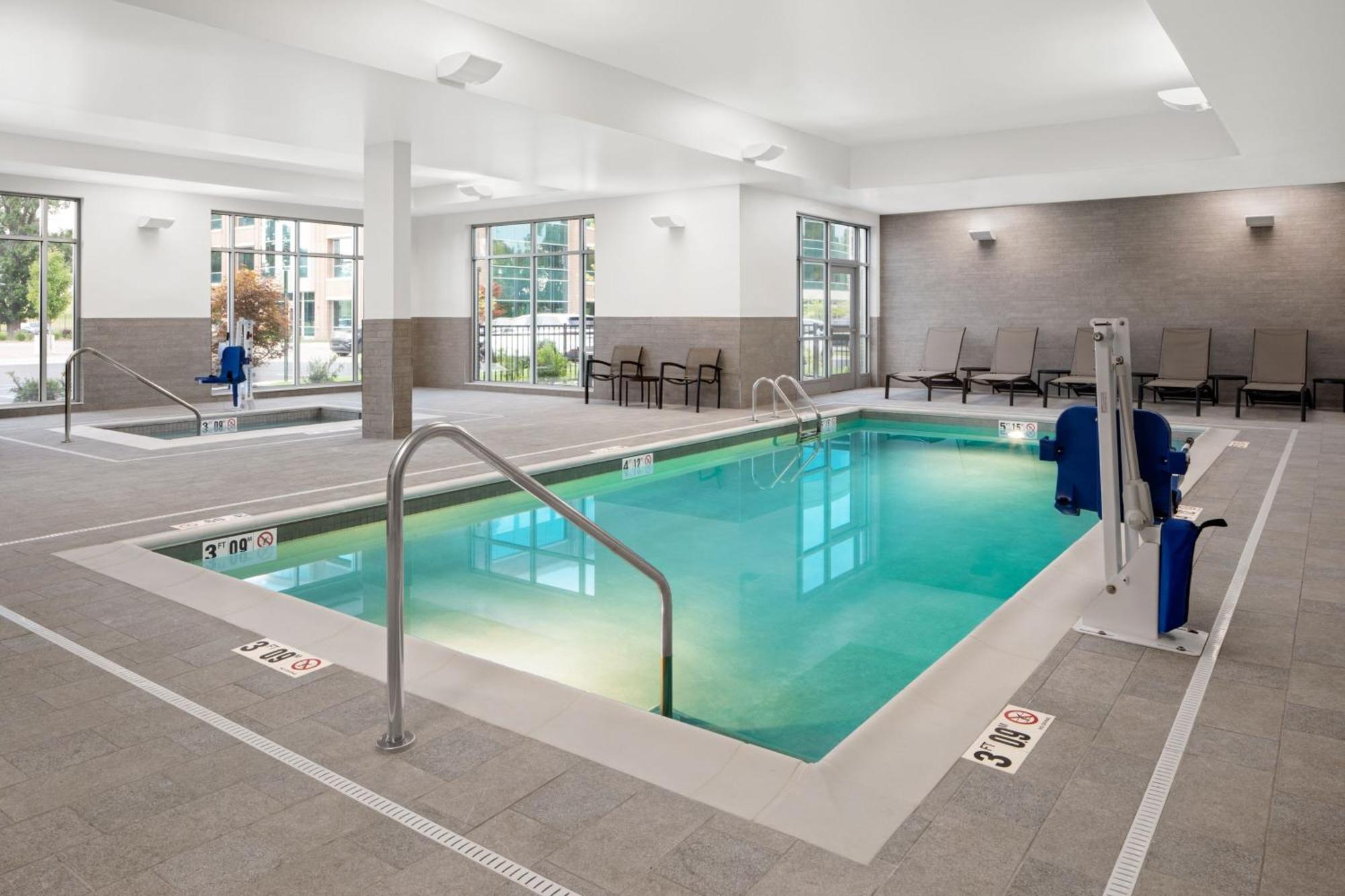 Springhill Suites By Marriott Kalamazoo Portage ภายนอก รูปภาพ